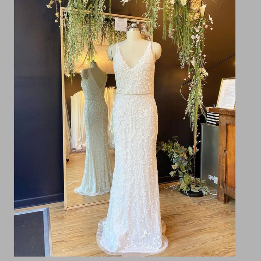 Lotus threads wedding dress